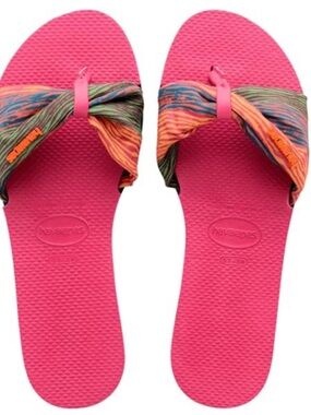 NWOT Havaianas Women’s Pink Bow 🎀 Thong Flip Sandals